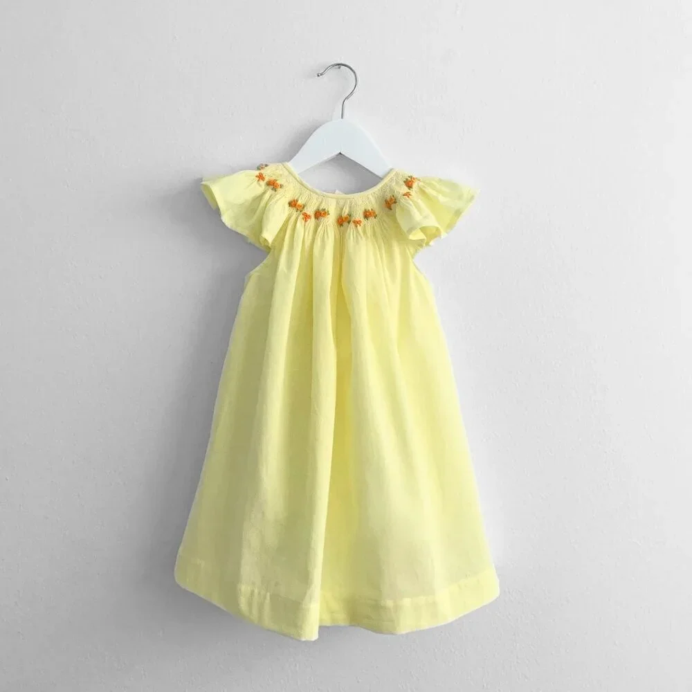 NWT Beautiful Girls Embroidered Smocked Bishop Dress Spring Flowers Yellow 3T - Picture 3 of 7